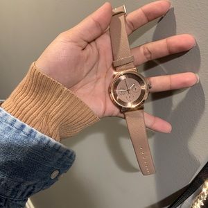 ❤️ Cute Watch ❤️